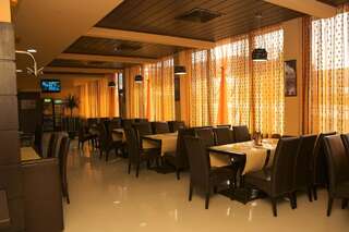 Отель Hotel Serdica Силистра-7